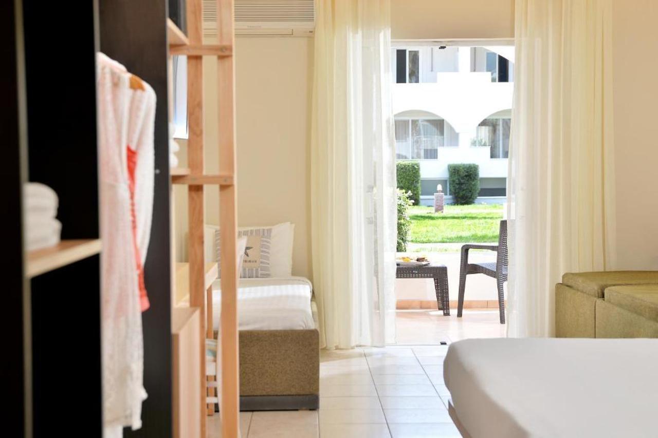 Alykanas Beach Grand Hotel By Zante Plaza ภายนอก รูปภาพ